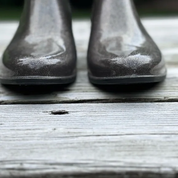 London Fog waterproof Chelsea rain boots - Picture 6 of 11